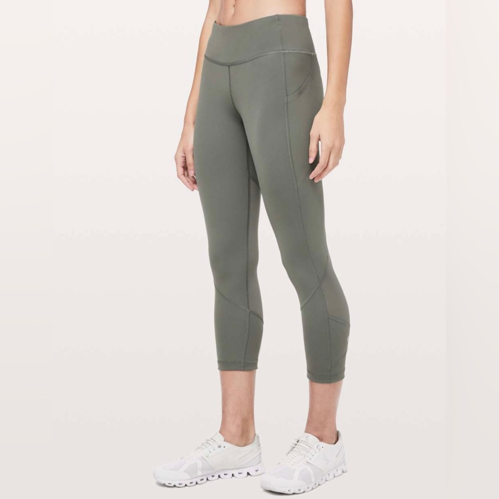 Lululemon Pace Rival Crop *22" Grey Sage